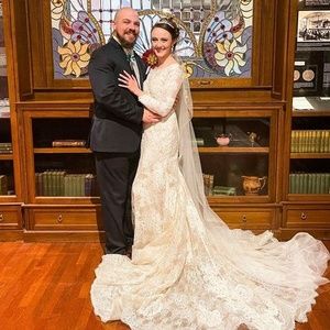 Meet your Posher, Bailey